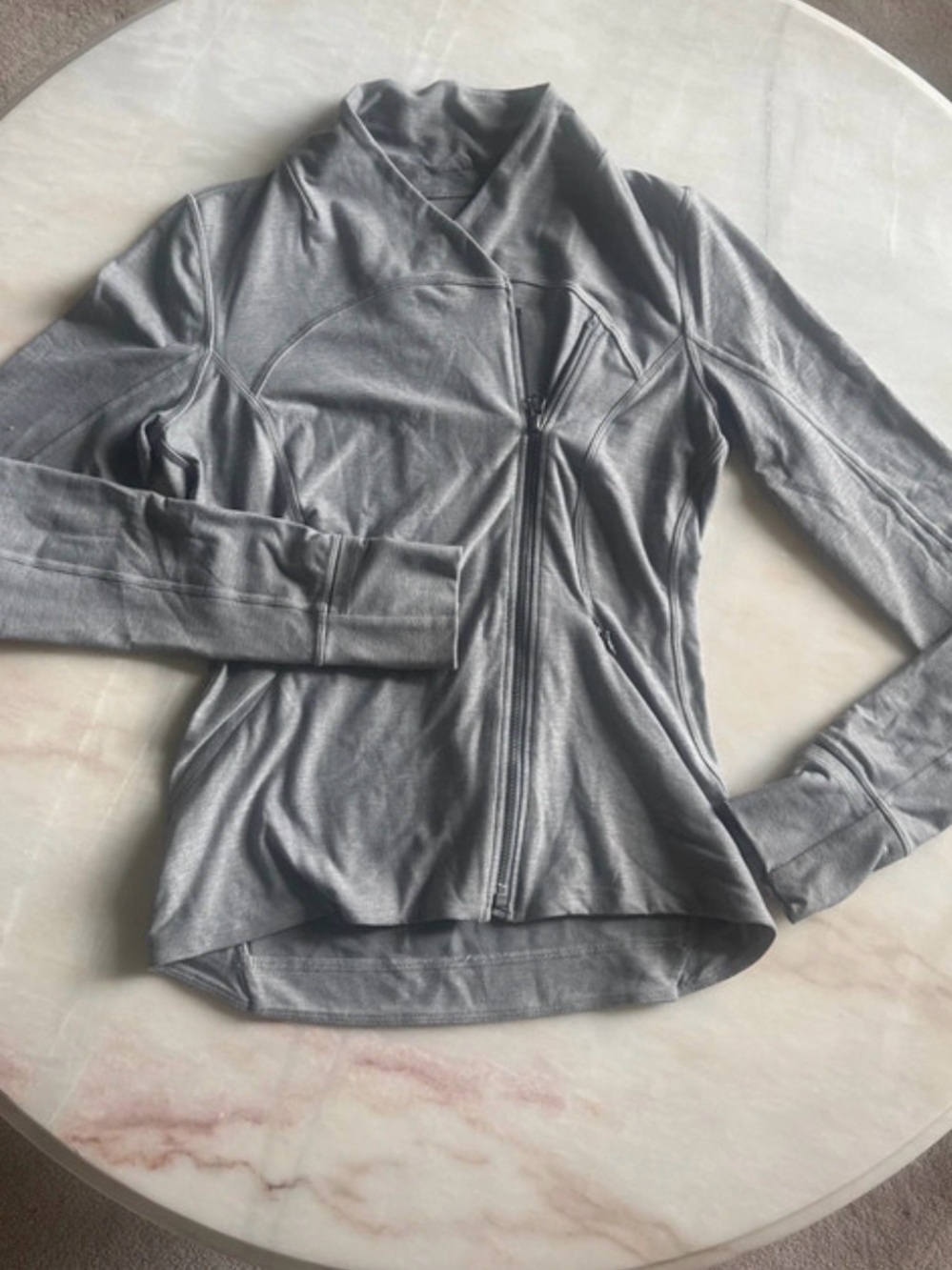 Lululemon Women’s Light Gray Asymmetrical Zip Active Top